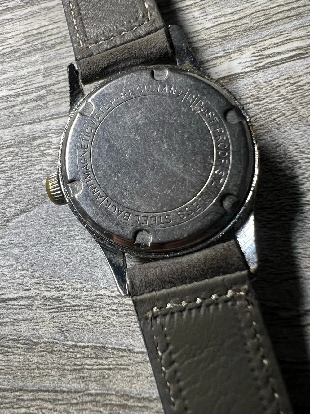 Milos Vintage mechanical watch leather band